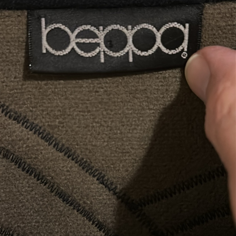 BEPPA Unique Wool Blend Geometric Button Up Womens Coat Size Small - Picture 3 of 8